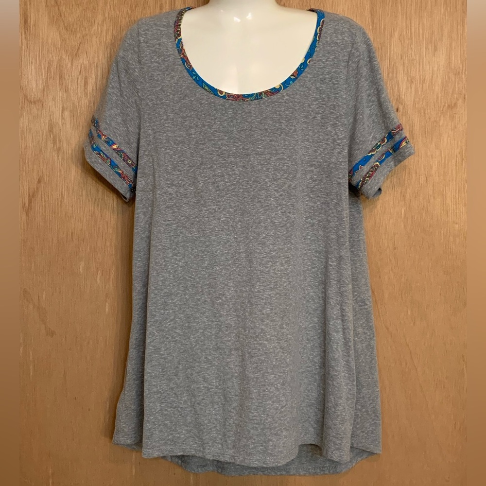 LulaRoe Classic T